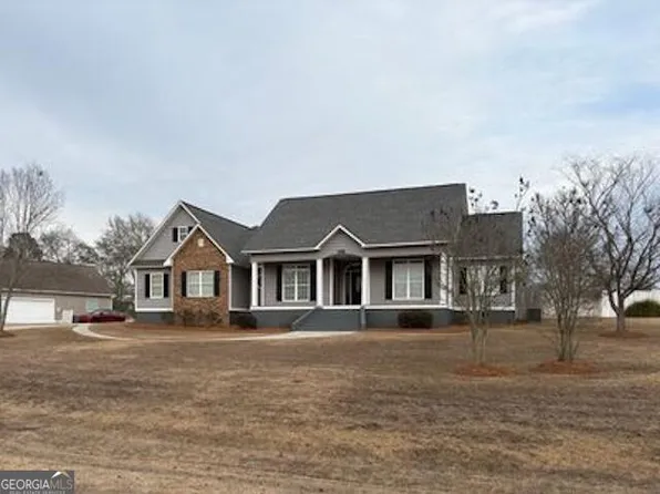 33 Surrey Cir, Tifton, GA 31793