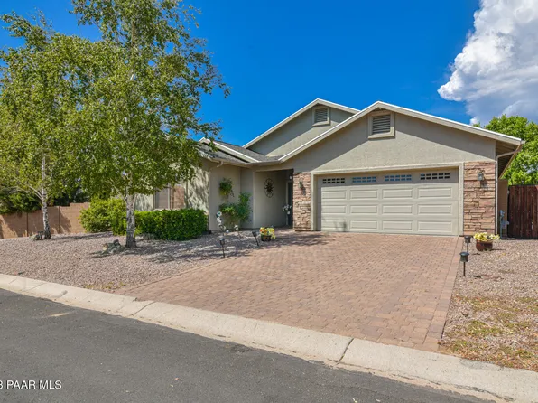 470 N La Paz St, Dewey, AZ 86327