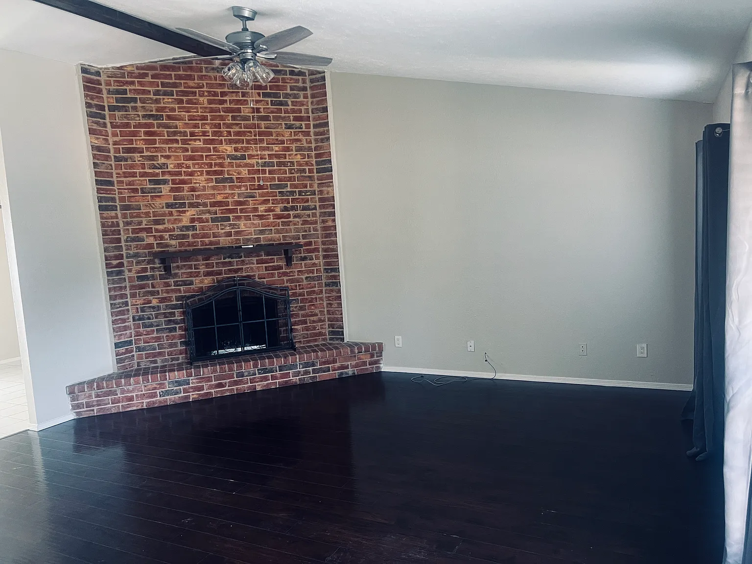 3 bed, 1544 sqft, $2,350 — Photo 4