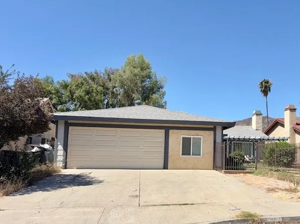 3527 Lake Crest Dr, Lake Elsinore, CA 92530