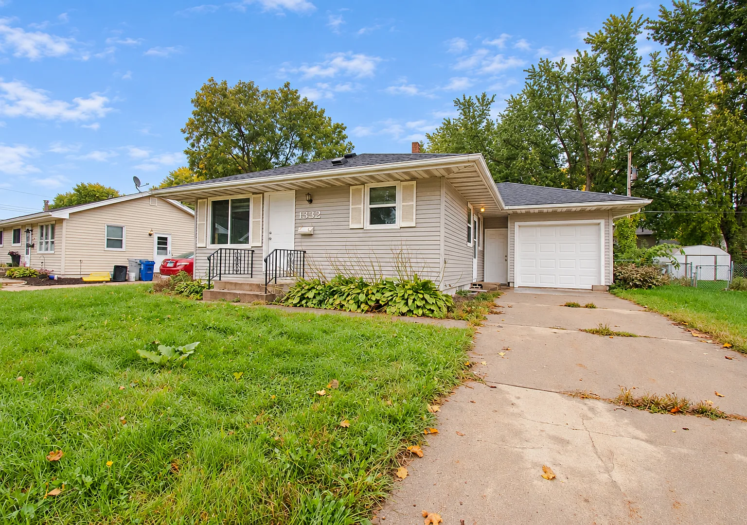 Bright & Charming 3-Bedroom Elton Hills Rambler — Photo 1