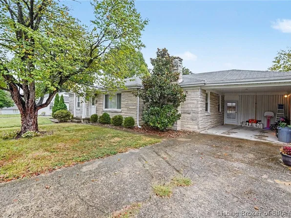 523 Kay Avenue, Sellersburg, IN 47172