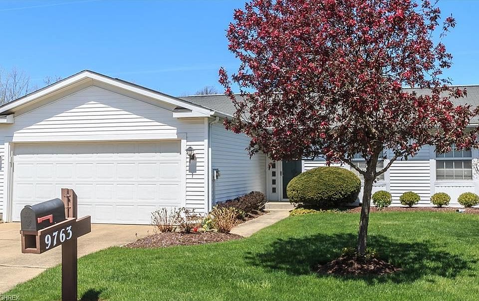 1st image of 9763 Willow Ln #1
