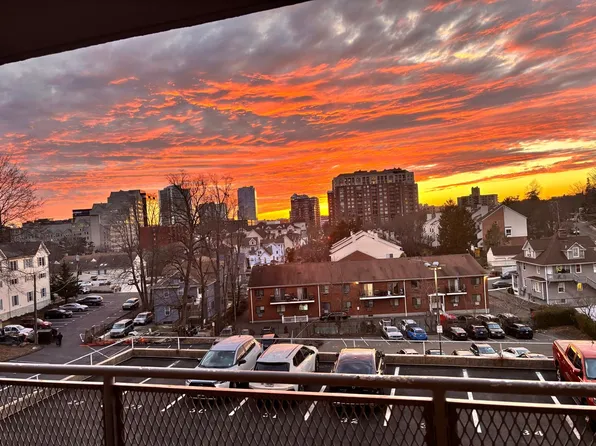 30 Glenbrook Rd, Stamford, CT 06906