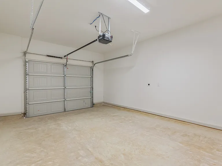 7612 Briarwood Pass #102 — Photo 25