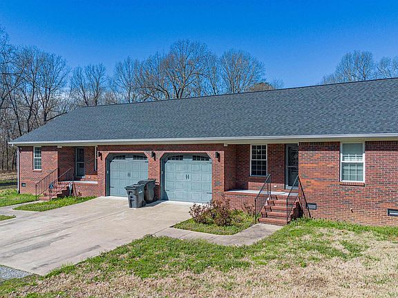 3rd image of 875 Mayfield Metropolis Rd