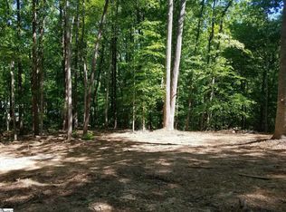 179 Ioka Hills Rd, Columbus, NC 28722