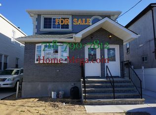 231 St #11, Queens, NY 11413