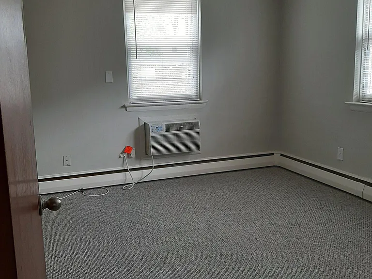 1227 Drexel Ave #C — Photo 6