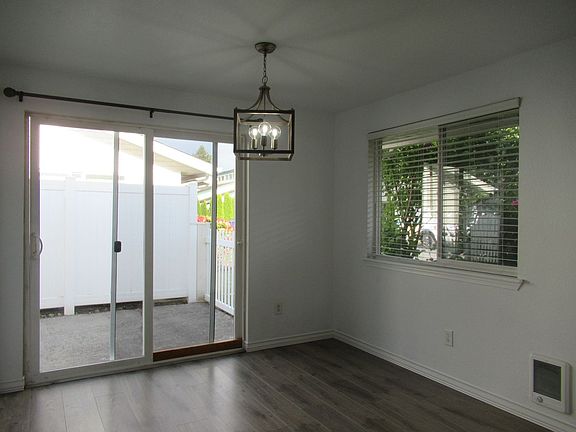 2nd image of 1547 Florence St #4