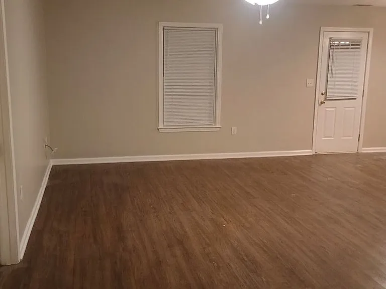 109 Kestrel Ct — Photo 42