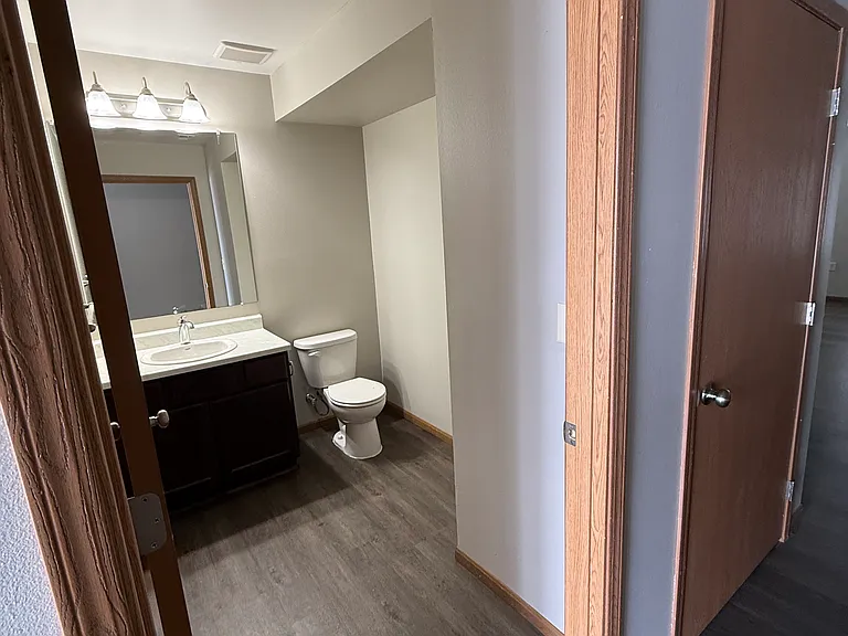 Madison Park Townhomes 1&2 — Photo 10