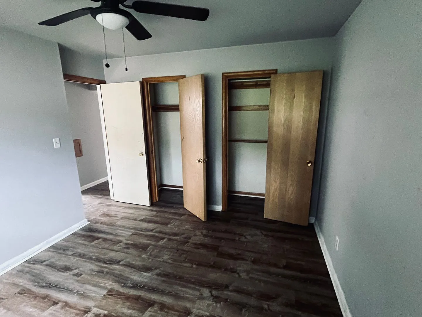 Price Reduced | $250 Move-In Credit | Renovated 2br Near Lake Michigan | Housing Vouchers Welcome — Photo 4