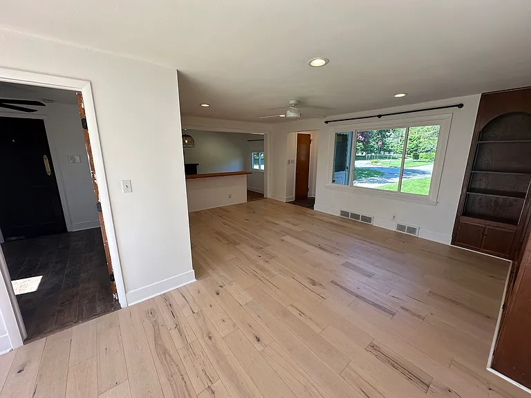 3 Hillside Dr — Photo 8