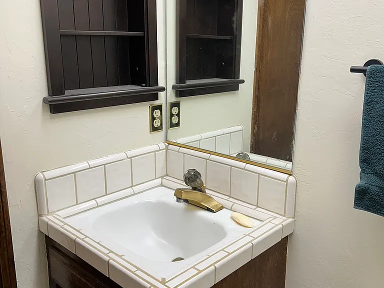 Small downstairs bathroom.