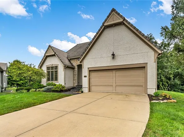 5303 W 124th Ct, Overland Park, KS 66209