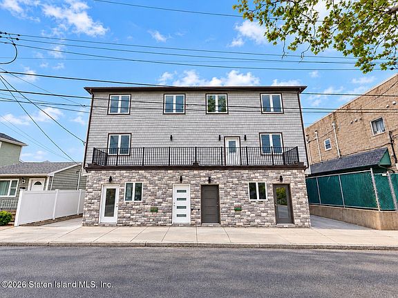 2nd image of 291 Colony Ave