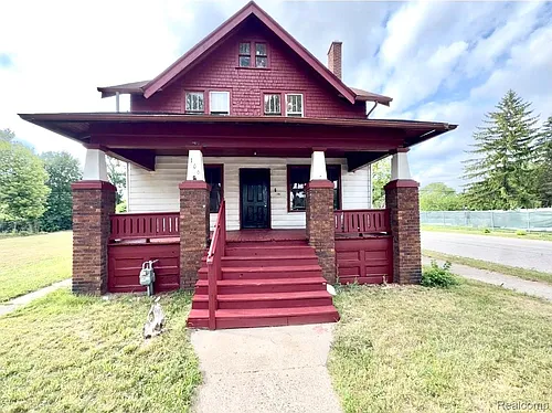 106 Geneva St Photo 1