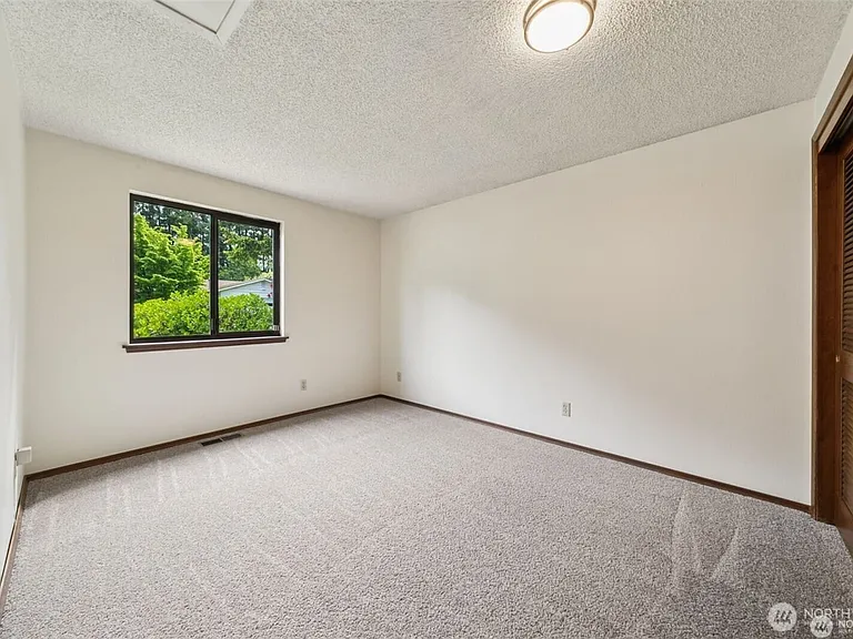 32305 10th Pl S — Photo 9