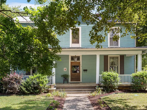 214 College St, Oxford, NC 27565