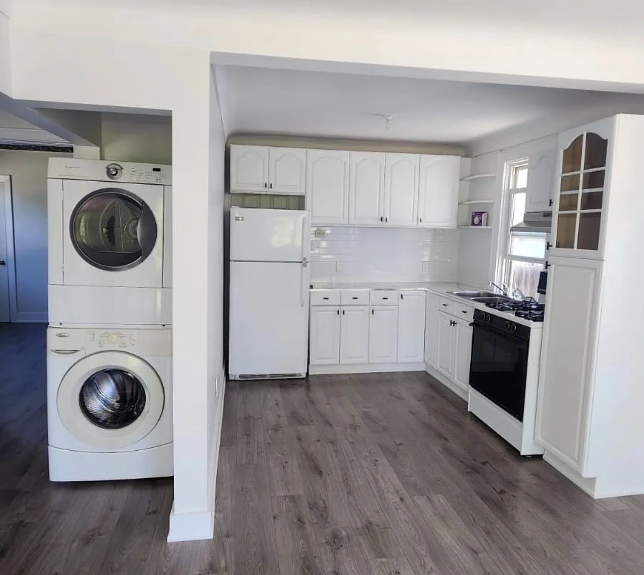 2 bed, $2,100 — Photo 3