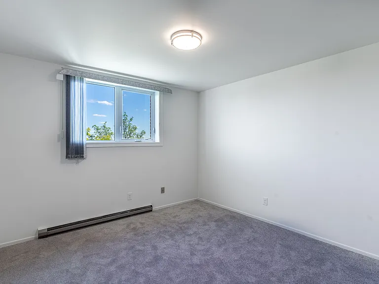 41 Clayton Dr — Photo 25