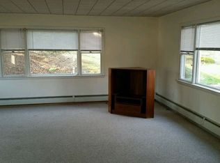 2255 Gap View Dr, East Stroudsburg, PA
