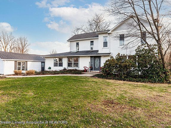 2nd image of 5961 Horstmeyer Rd