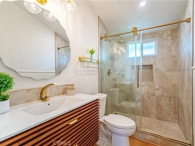 236 Mission Dr — Photo 15