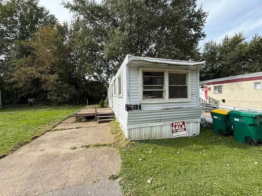 1518 Taki Dr — Photo 1