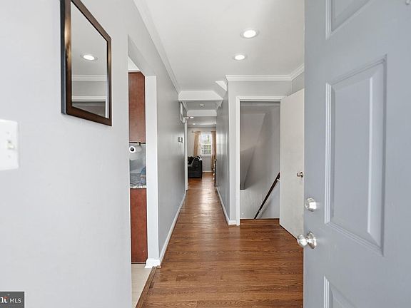 3rd image of 14835 Emberdale Dr