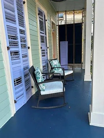 1 bed, 1.0 bath, 585 sqft, $1,600 — Photo 2