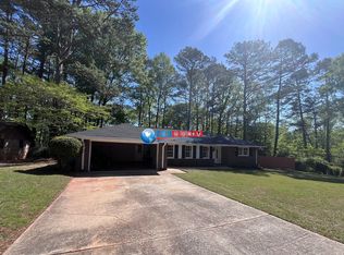 354 Nancy Ct SW, Lilburn, GA 30047