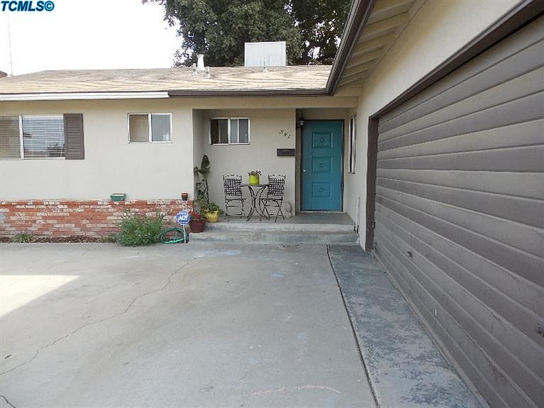 1st image of 541 E Myrtle Ave