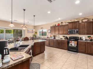 38255 N Armadillo Dr, San Tan Valley, AZ 85140