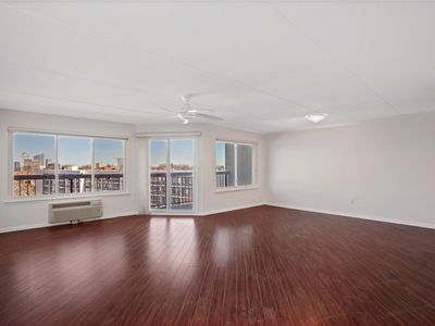 100 High Point Drive #802, Hartsdale, NY, 10530