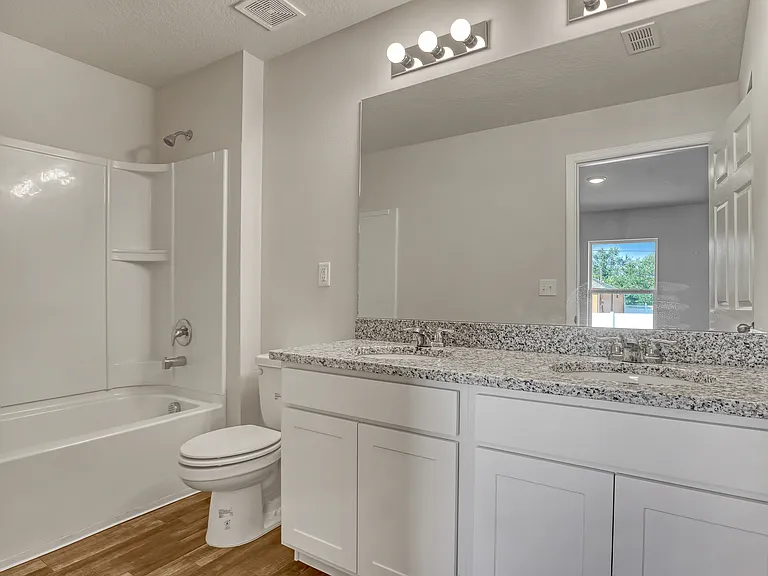 511 J A Bombardier Blvd SW — Photo 11