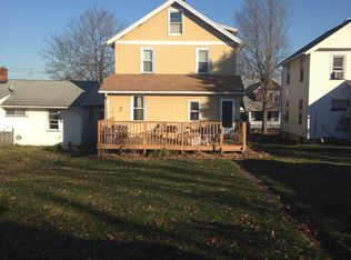 1207 Negley St, Farrell, PA 16121