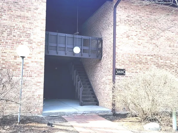 5524 E Lake Dr #84-C, Lisle, IL 60532