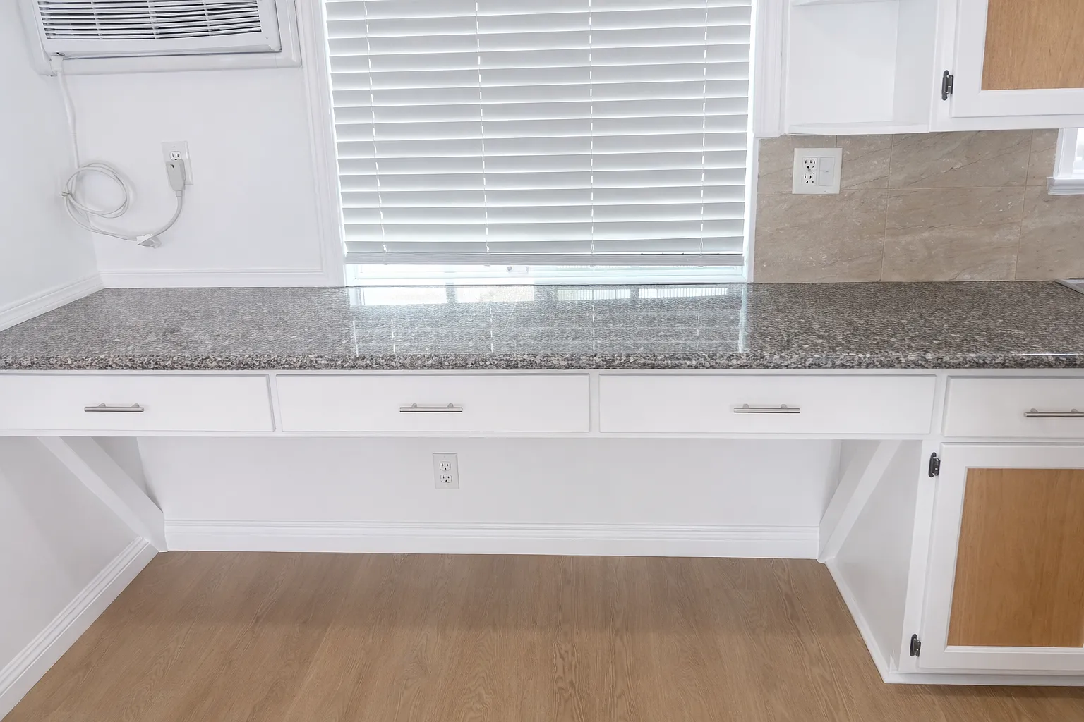 1 bed, $2,175 — Photo 4