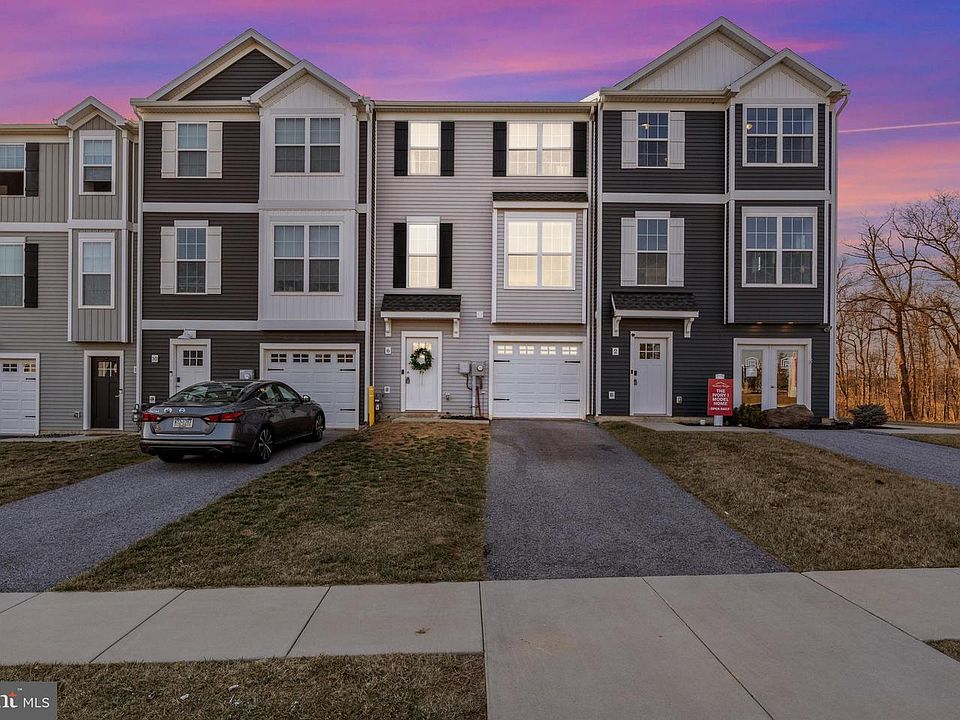 1st image of 6 Hudson Blvd