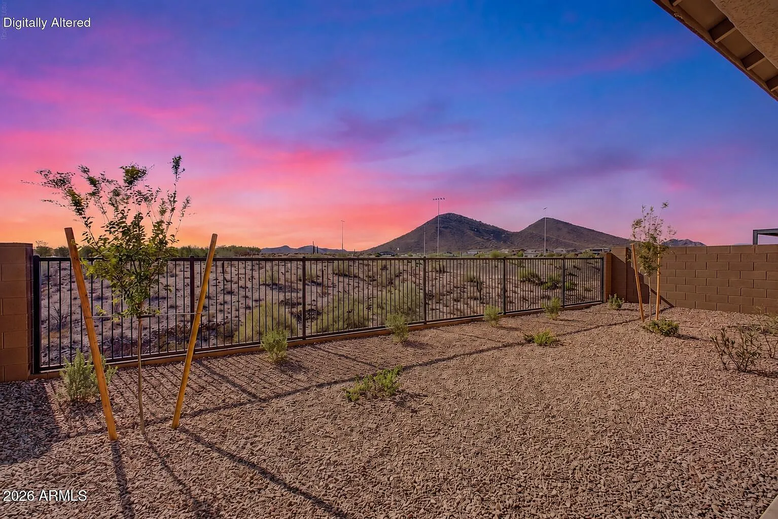 5 bed, 3.0 bath, 2683 sqft, $2,500 — Photo 2