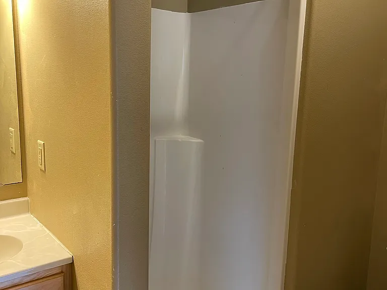 328 N Dubuque St #3 — Photo 7