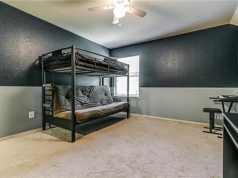 1805 Cartman Rd — Photo 3