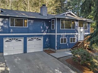 17304 46th Street Ct E, Lake Tapps, WA 98391