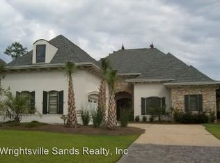 1425 S Moorings Dr, Wilmington, NC 28405