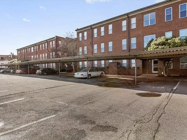 580 S Main St #204-1 — Photo 20