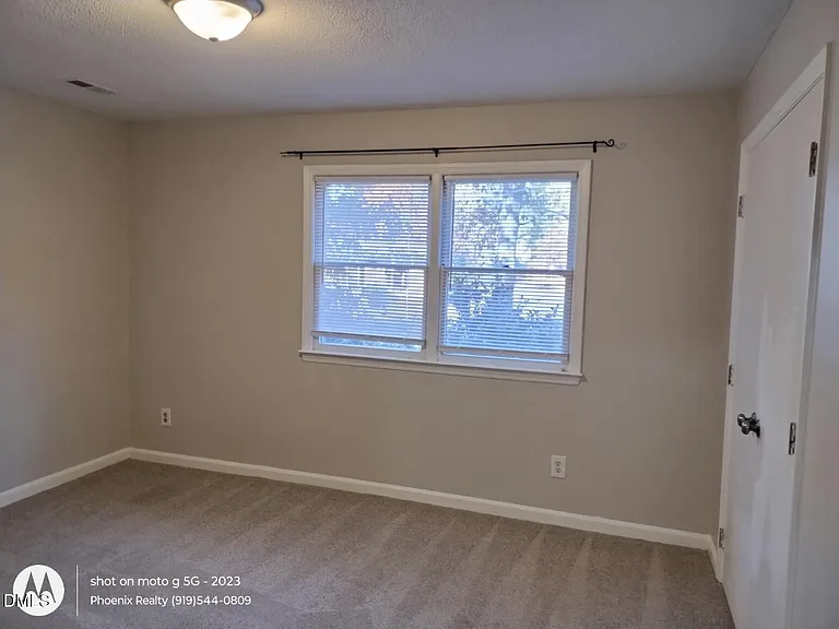 200 Mayodan Dr — Photo 16