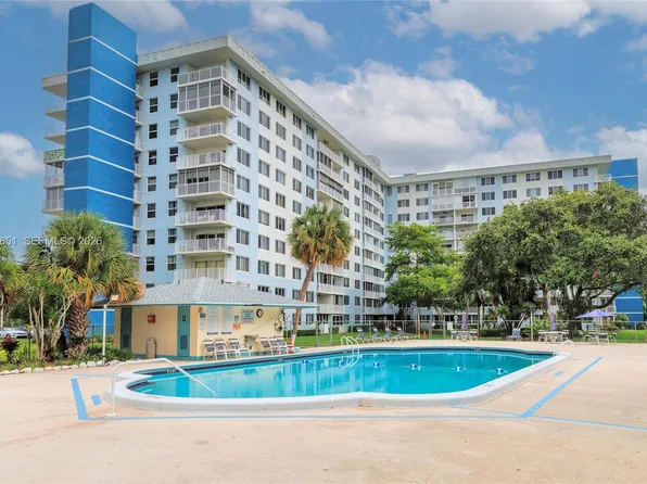 4200 Hillcrest Dr APT 504, Hollywood, FL 33021