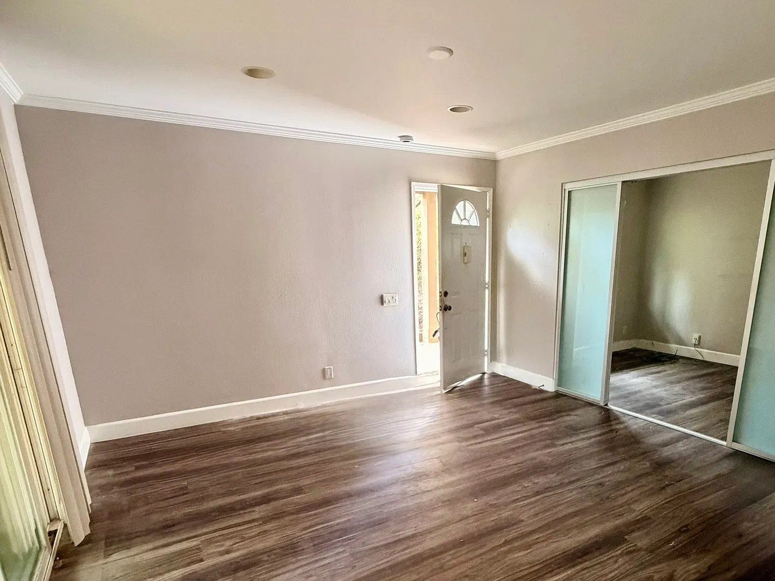 1 bed, 504 sqft, $2,325 — Photo 3